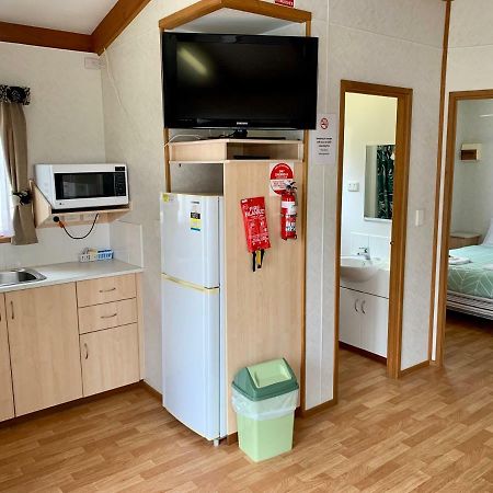 Tatura Cabin & Caravan Park Eksteriør bilde