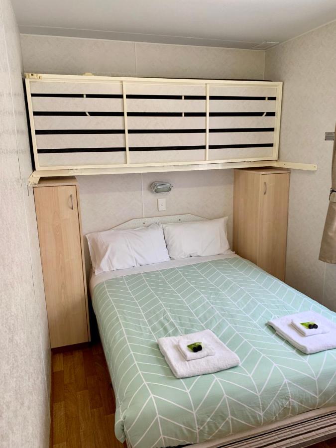 Tatura Cabin & Caravan Park Eksteriør bilde